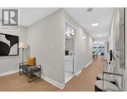 551 - 10 Capreol Court, Toronto, ON M5V4B3 Photo 8