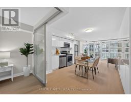 551 - 10 Capreol Court, Toronto, ON M5V4B3 Photo 9
