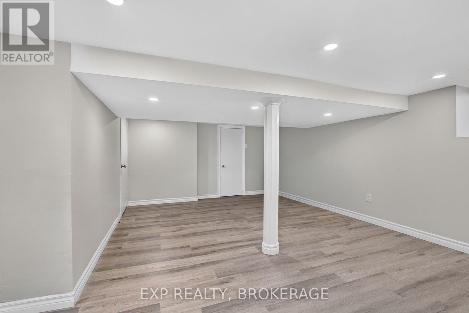 646 PORTSMOUTH AVENUE - Image 25