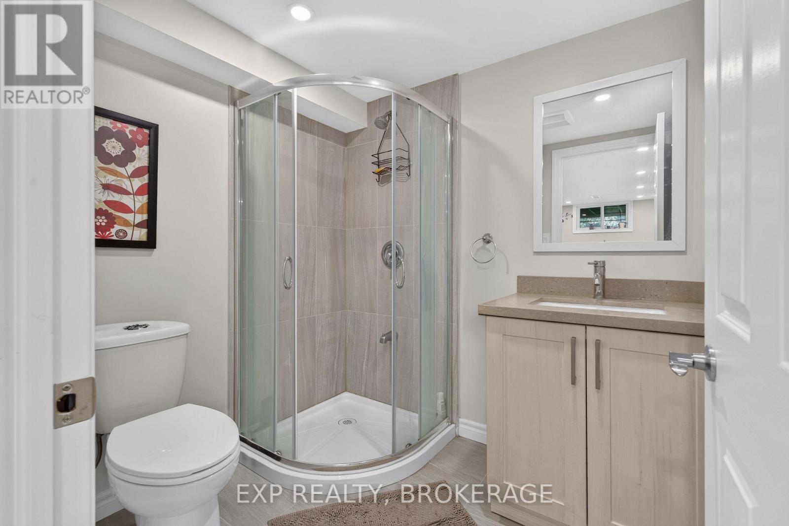 646 PORTSMOUTH AVENUE - Image 31