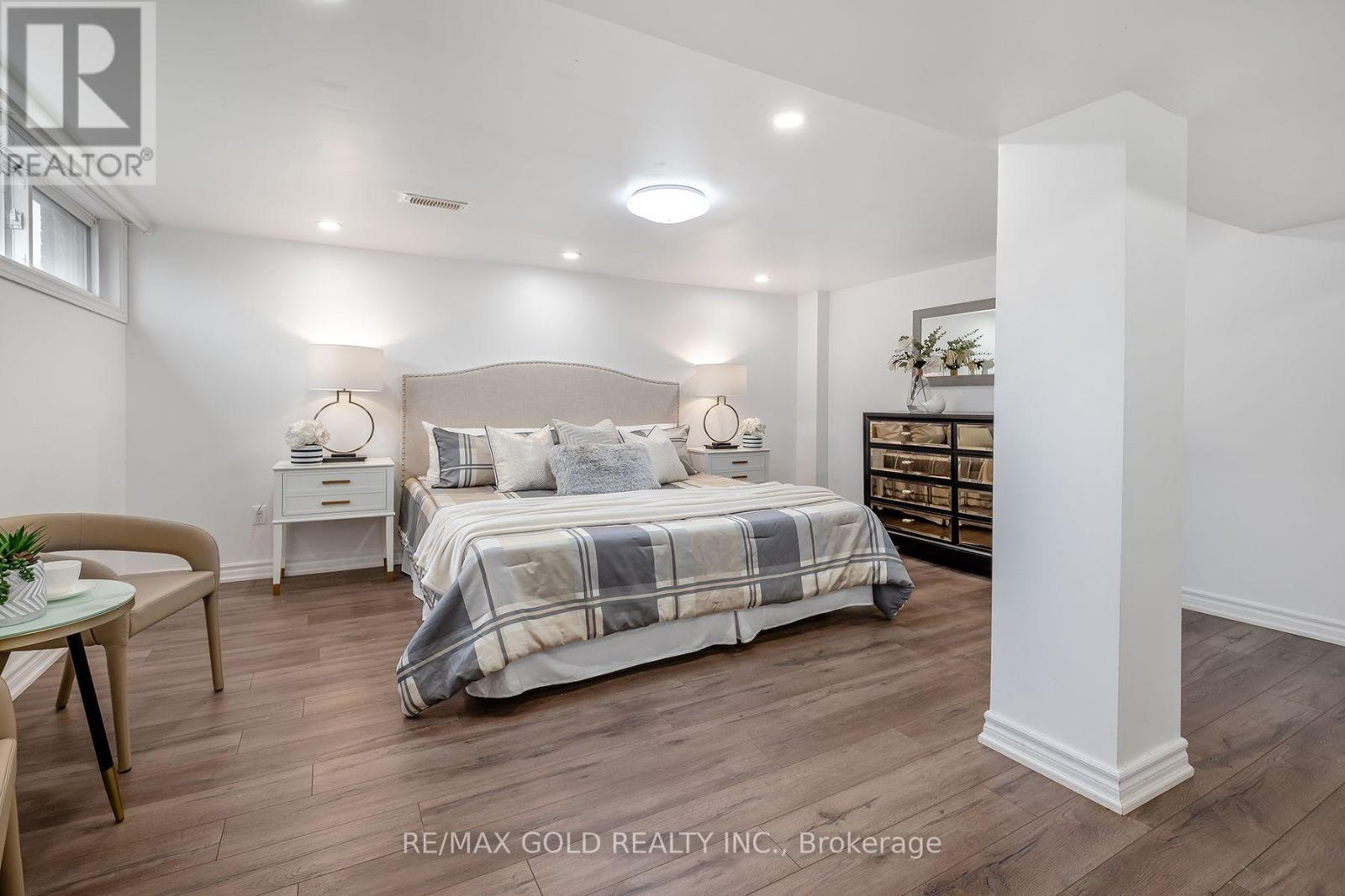 3 WILLAMERE DRIVE - 11