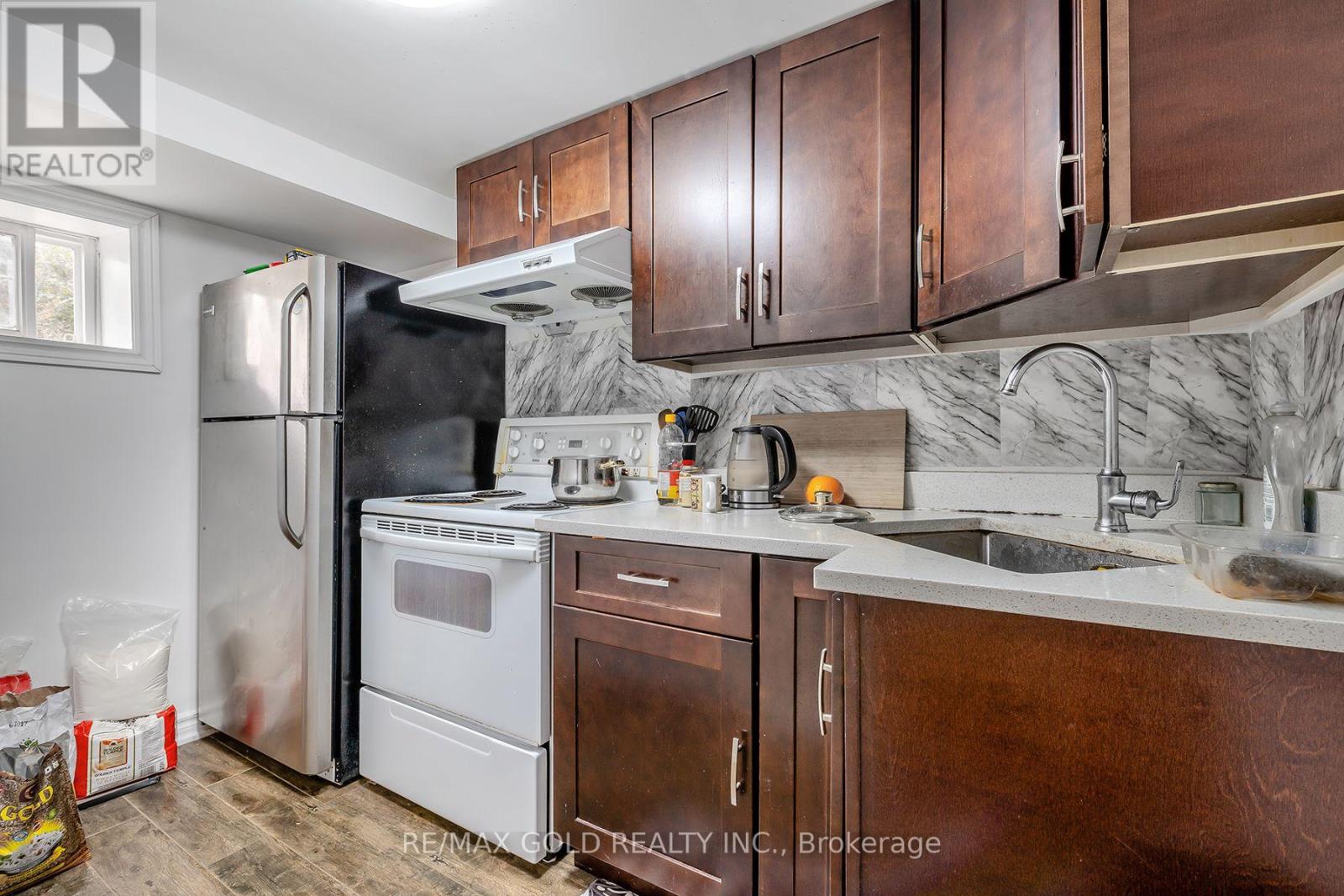 3 WILLAMERE DRIVE - 29