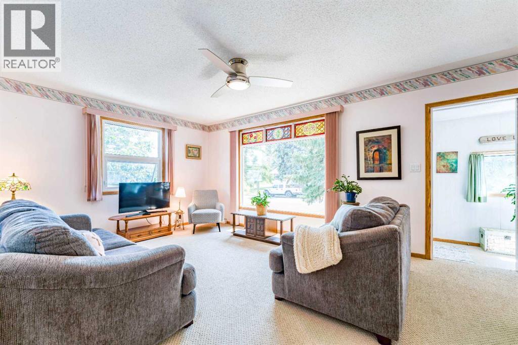 855 Mountain Street - 2
