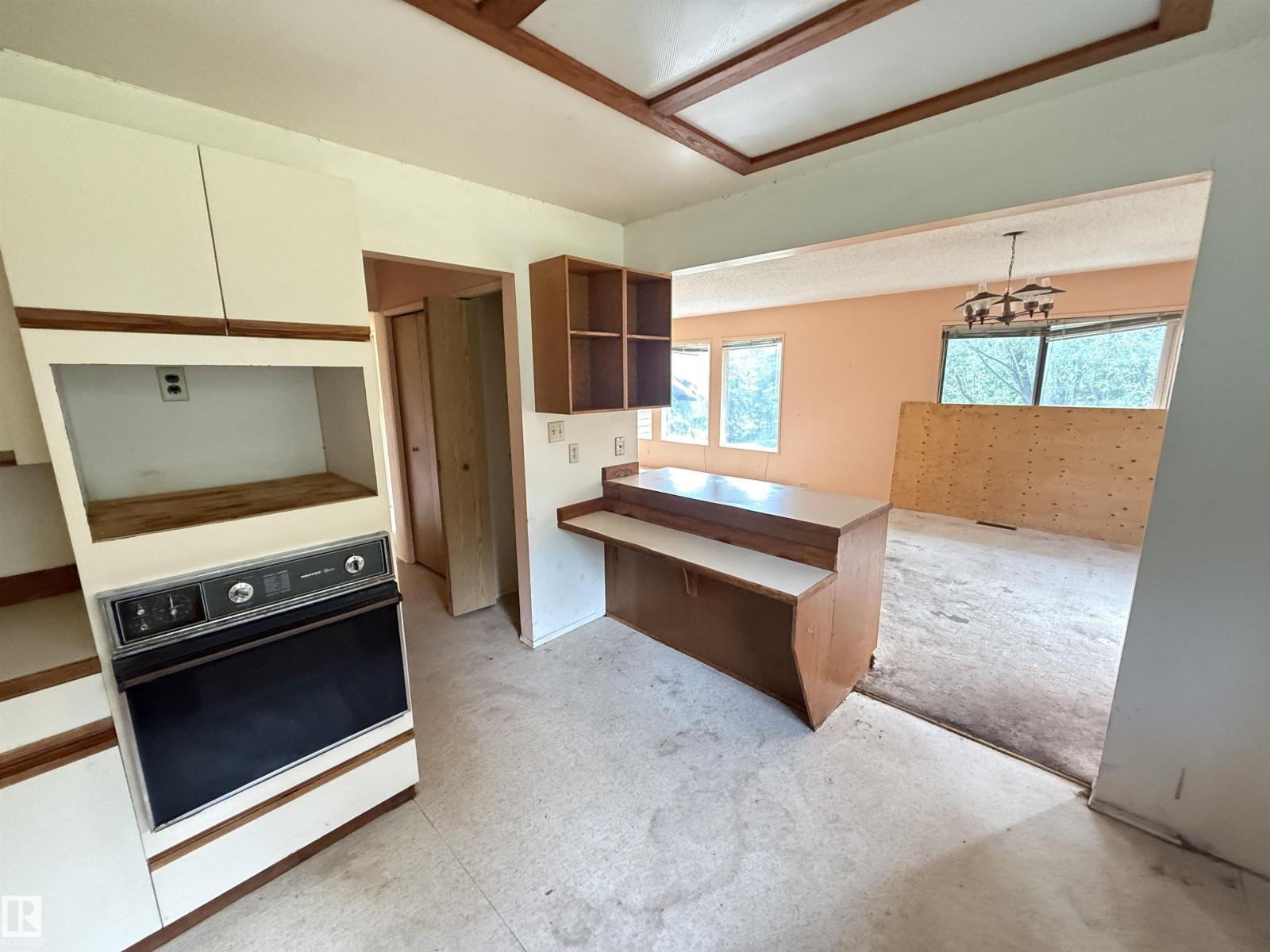#7 53104 RGE ROAD 13 - 34