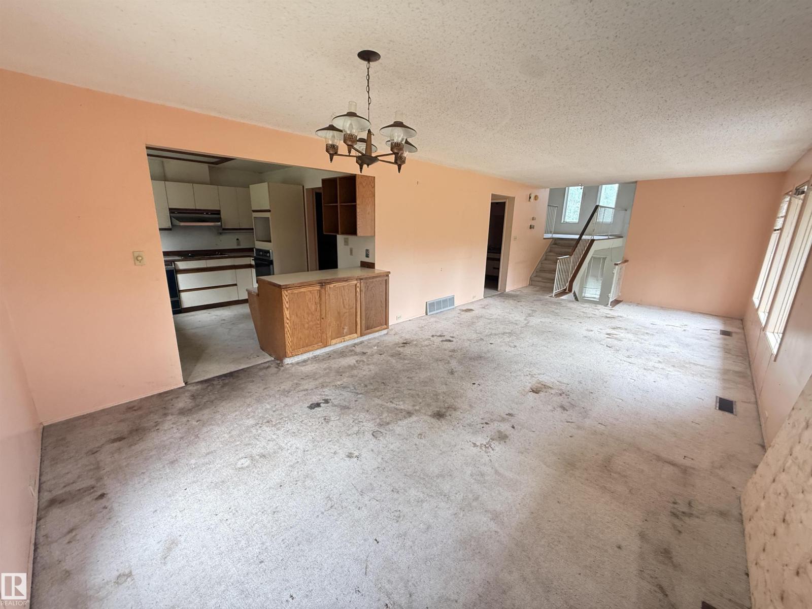 #7 53104 RGE ROAD 13 - 30