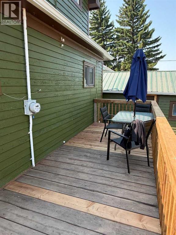 4722 54 Avenue - 30