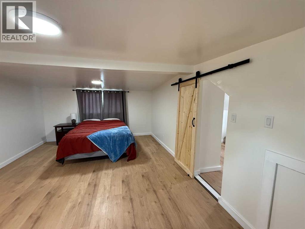 4722 54 Avenue - Image 17