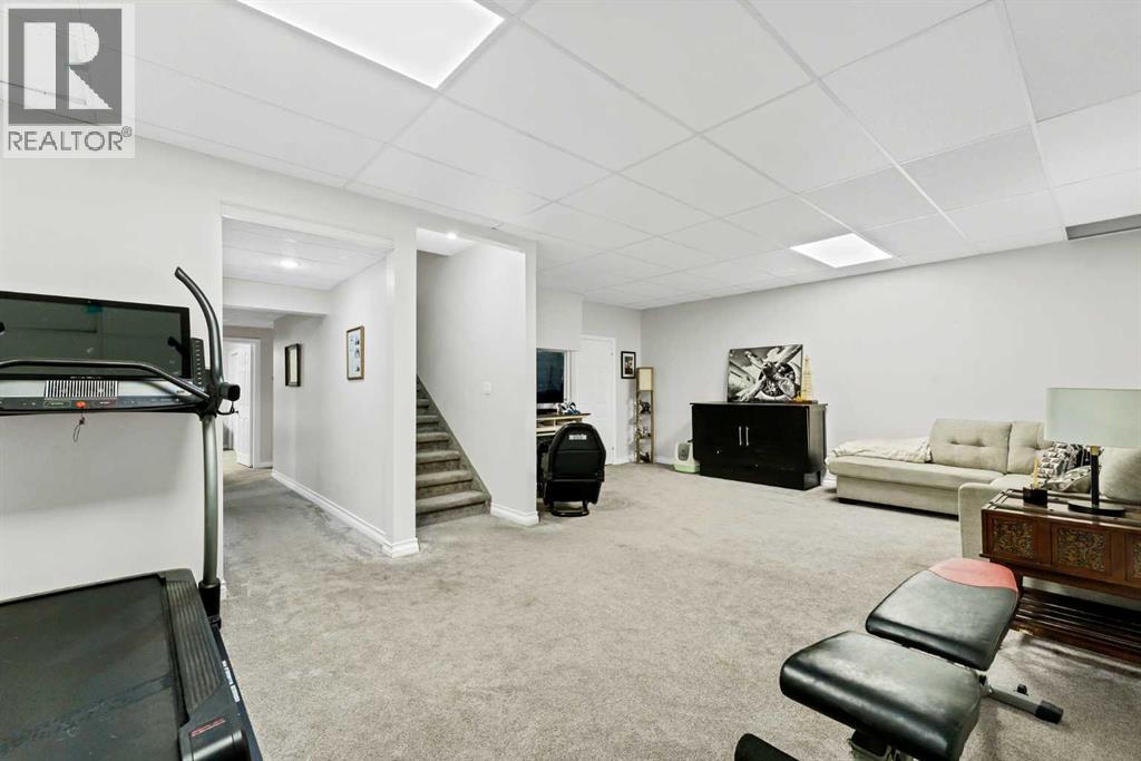 8 Ross View Bay Southeast - Photo 24