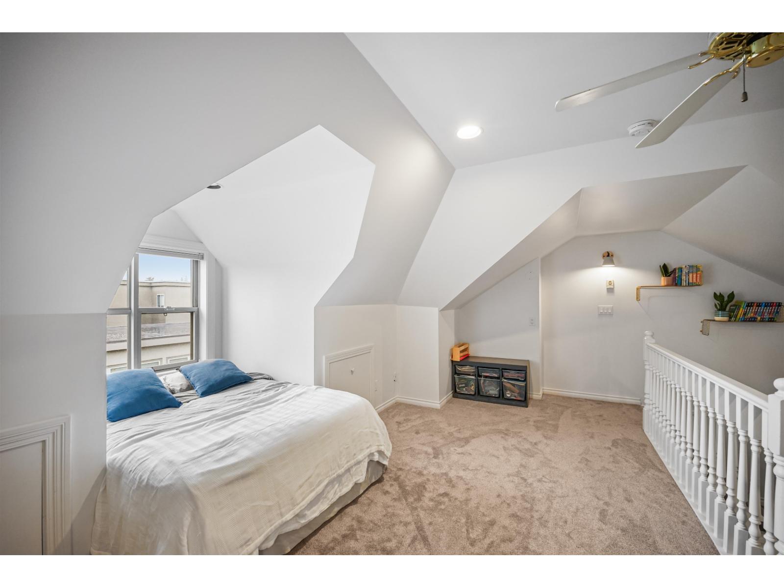 6 15151 BUENA VISTA AVENUE, White Rock