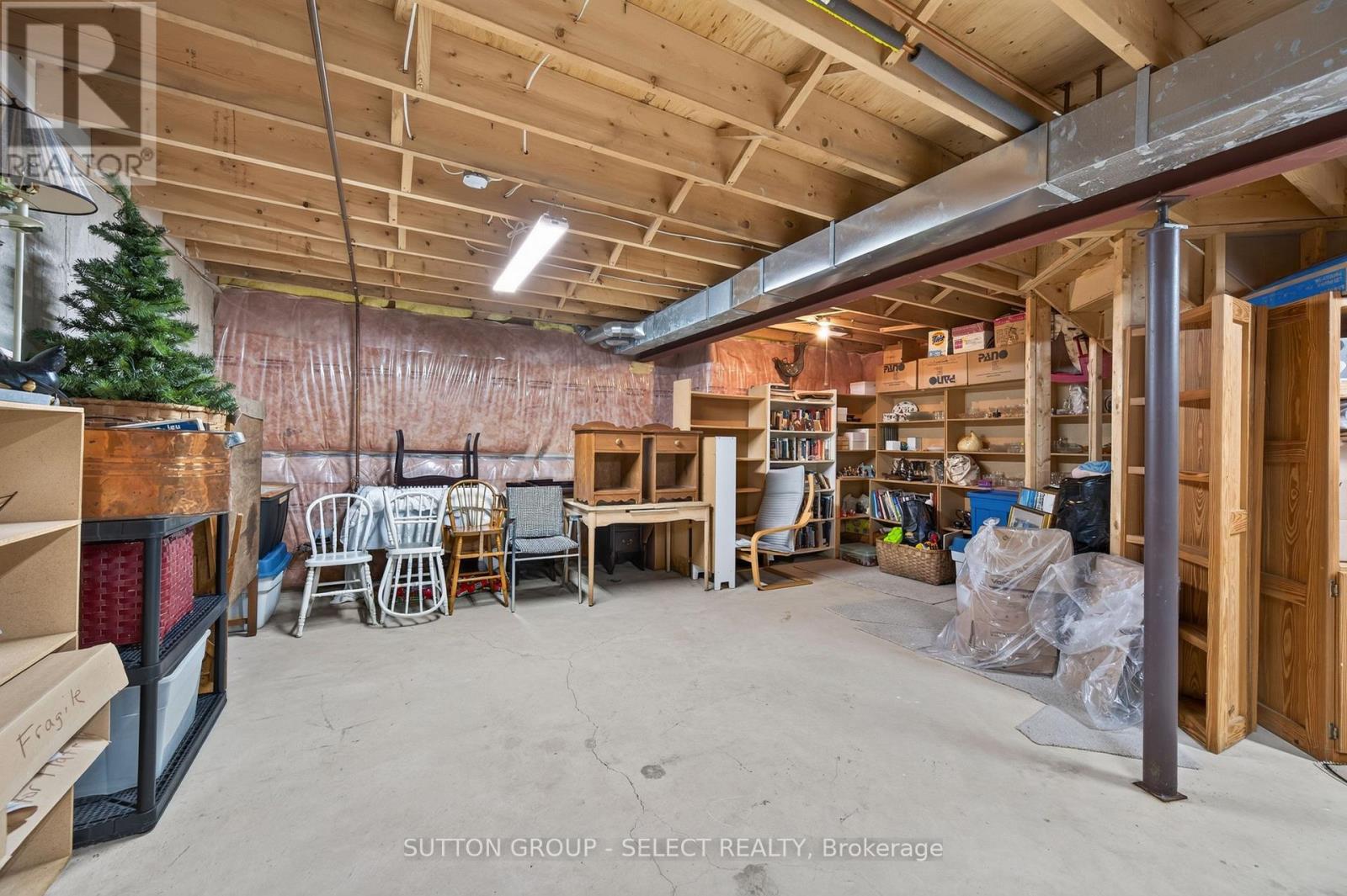 #43 99 EDGEVALLEY ROAD - Image 27