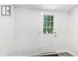 Laundry room - 76 Chestnut Street, St  Thomas, ON N5R2A9 Photo 11