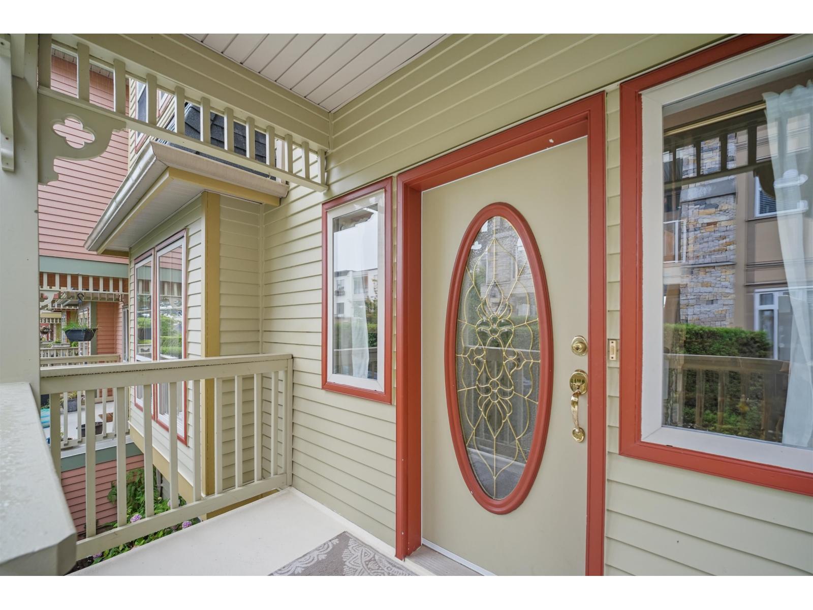 6 15151 BUENA VISTA AVENUE, White Rock