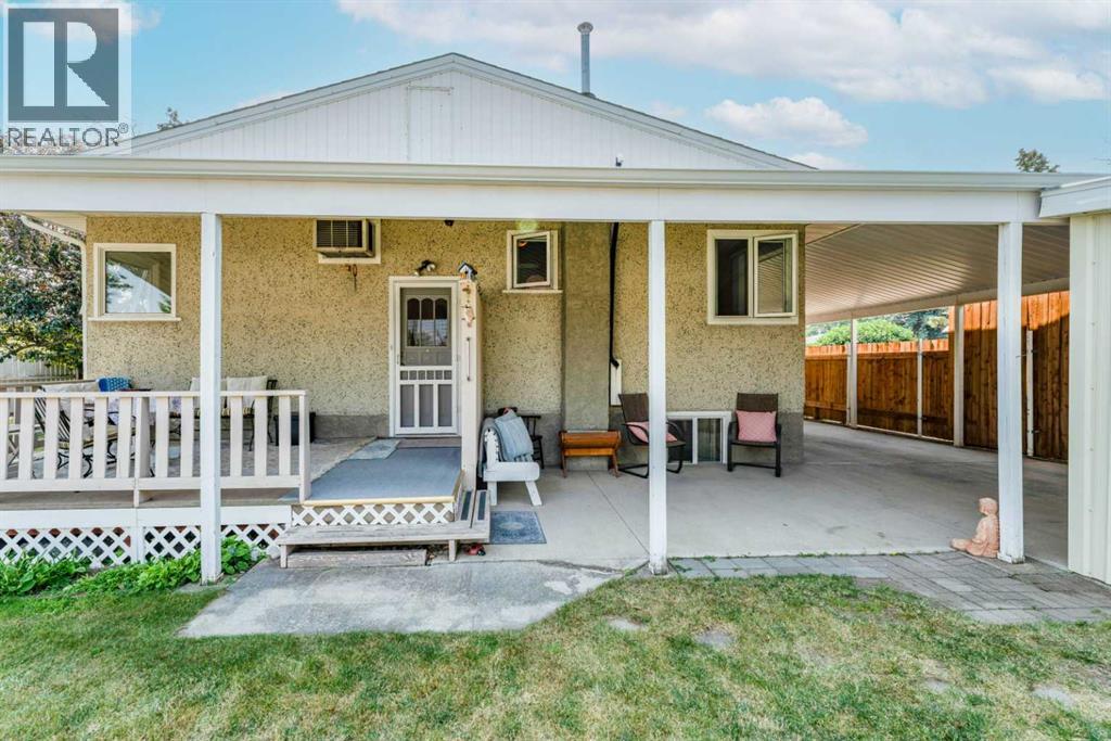 855 Mountain Street - 38
