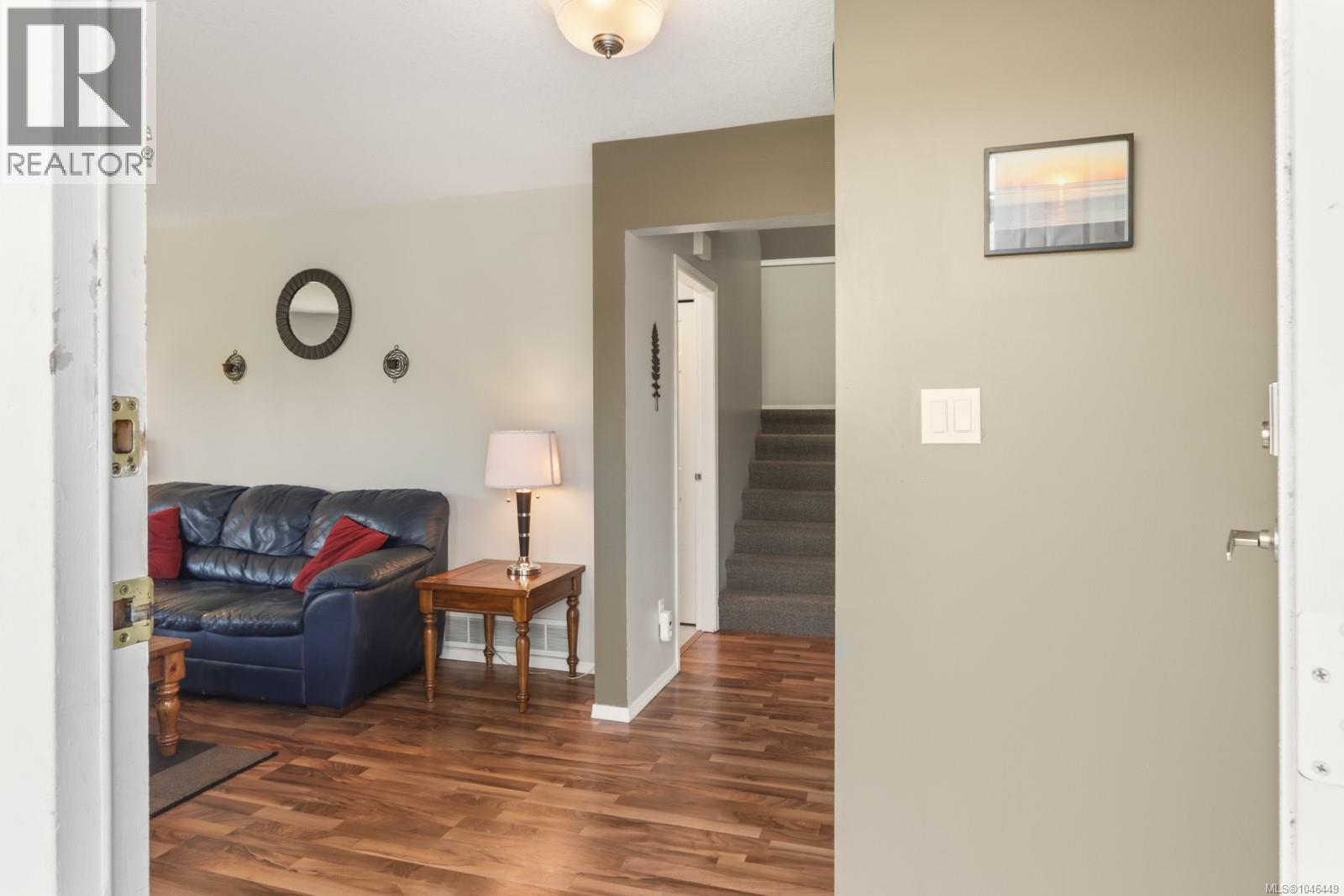 2553 Sloan Rd - 5