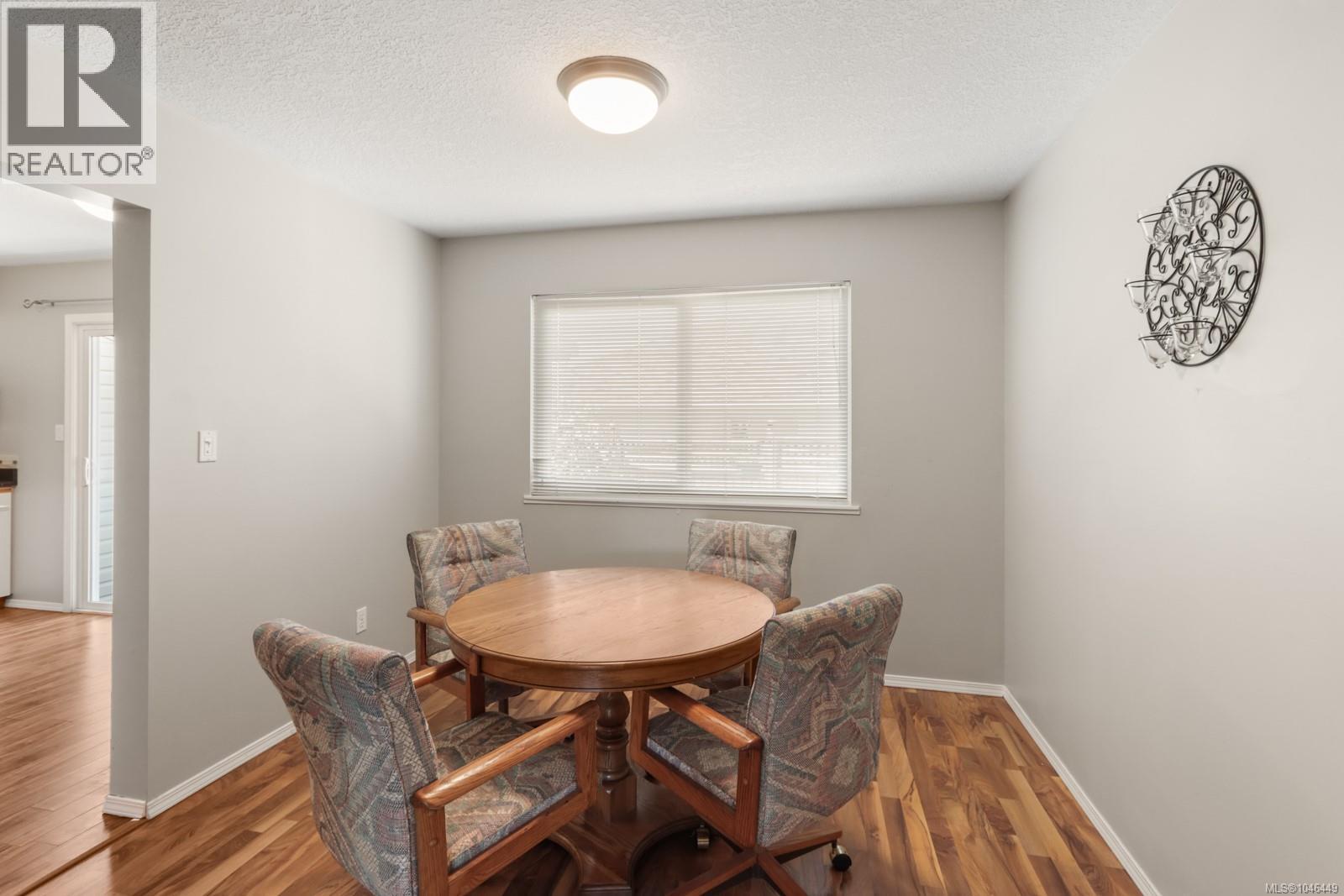 2553 Sloan Rd - 9