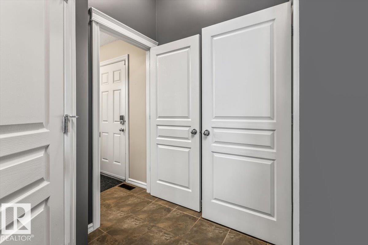 10308 96 ST - Image 17