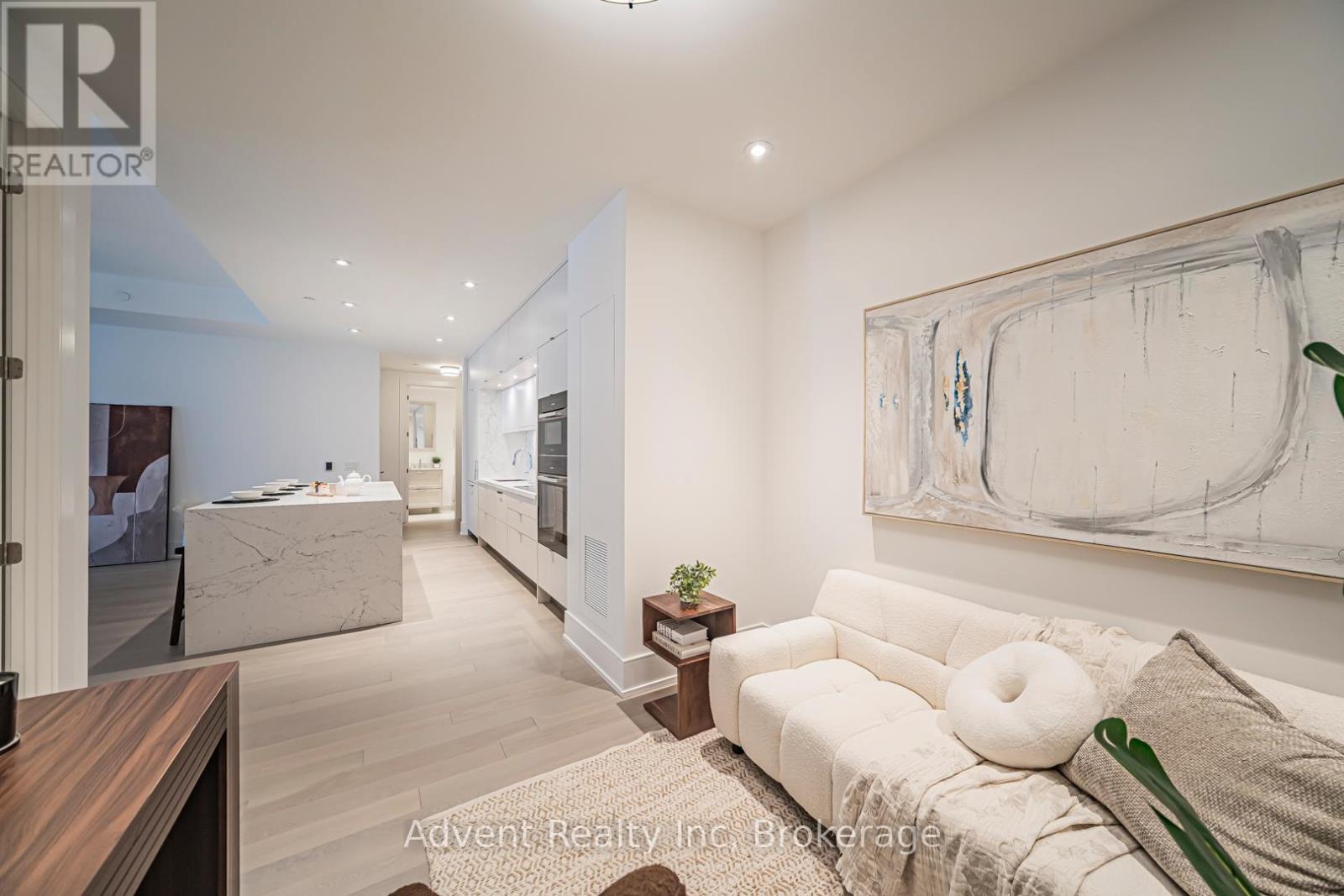 #103 397 ROYAL ORCHARD BOULEVARD - 23