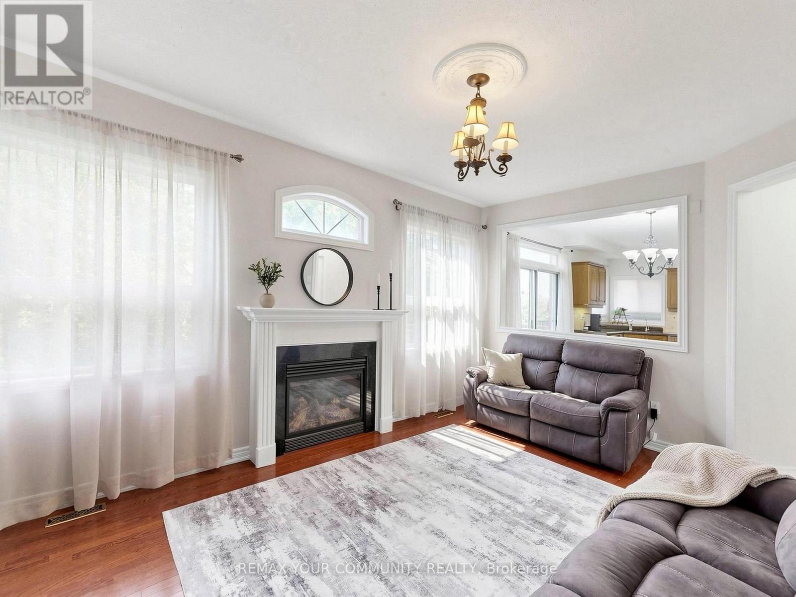 267 BILBROUGH STREET - 10
