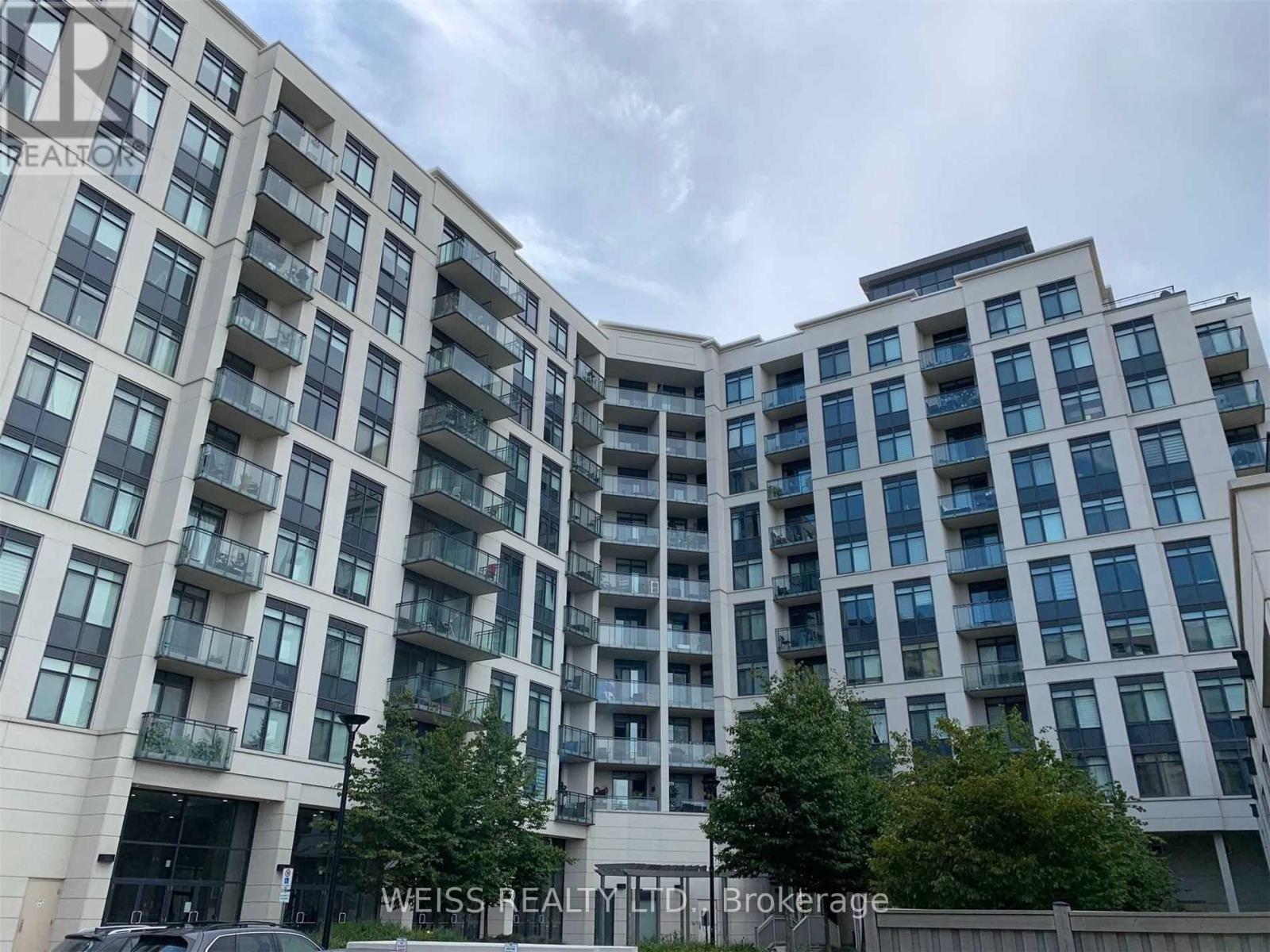 Photo of 12 Woodstream Boulevard