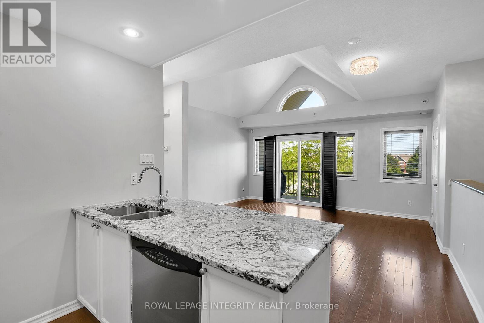 #J 221 CRESTWAY DRIVE - 12