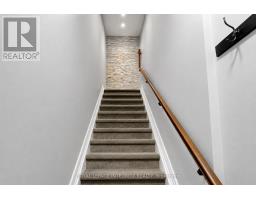 J - 221 Crestway Drive, Ottawa, ON K2G0A9 Photo 7