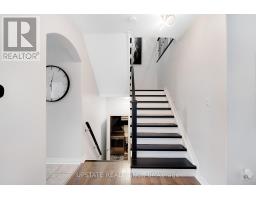 11 Kensington Trail, Barrie, ON L4N0K5 Photo 11