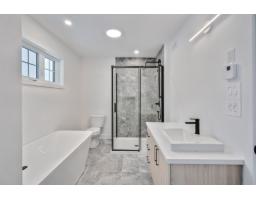 15b Ch. Crouch, Val Des Monts, QC J8M1M9 Photo 14