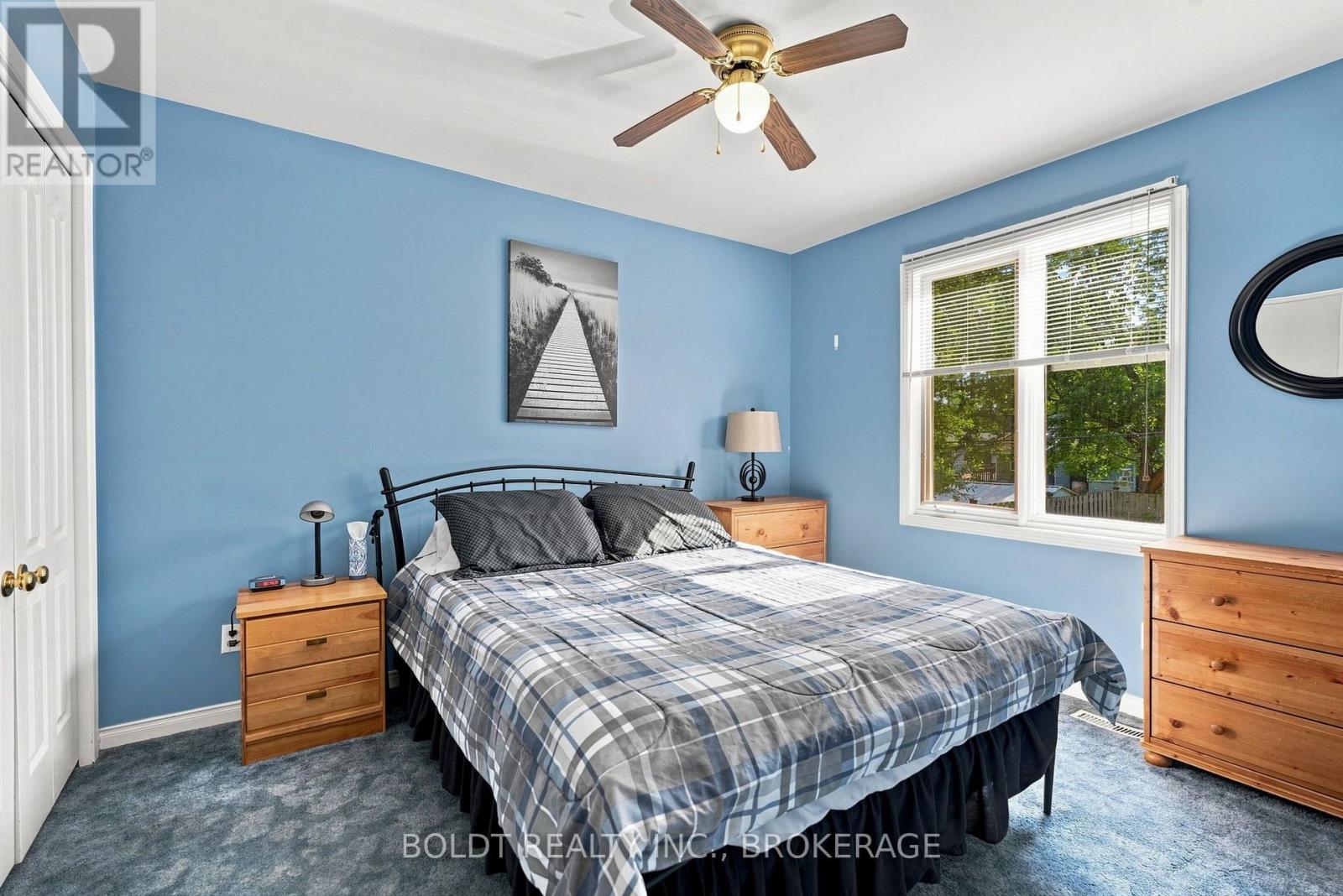 16 LONGFELLOW AVENUE - 21