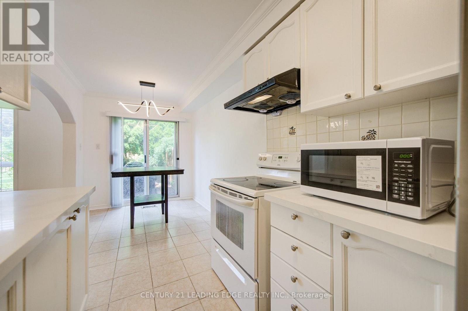 #50 550 STEDDICK COURT - 10