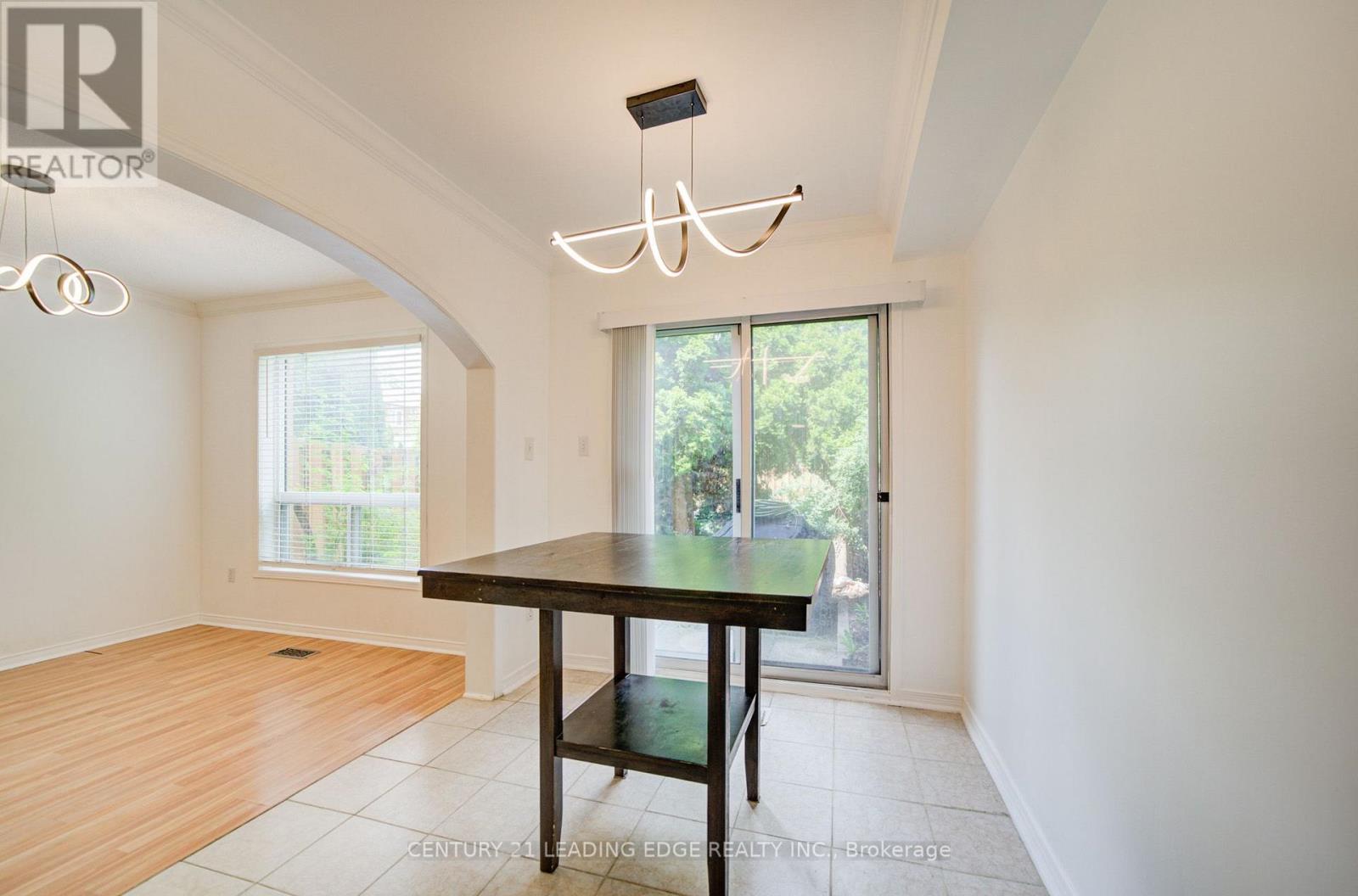 #50 550 STEDDICK COURT - 12
