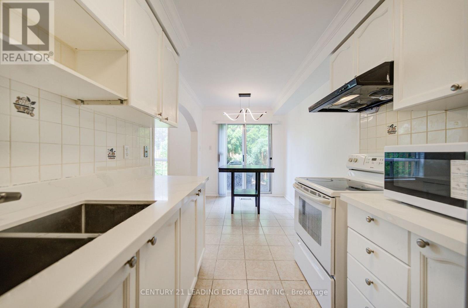 #50 550 STEDDICK COURT - 2