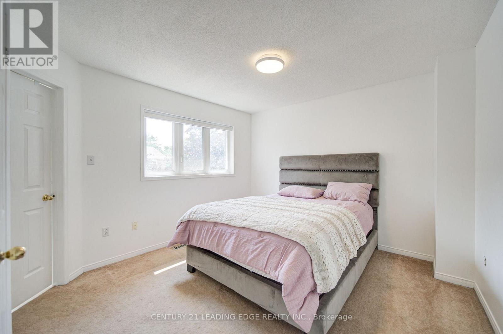 #50 550 STEDDICK COURT - 24