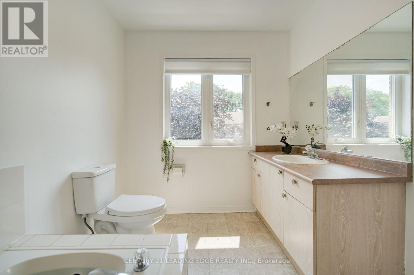 #50 550 STEDDICK COURT - 28