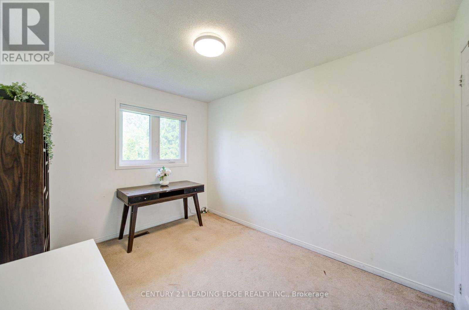 #50 550 STEDDICK COURT - 34
