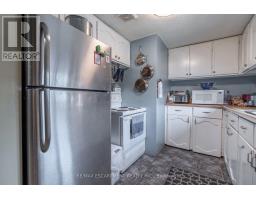 374 Upper Wentworth Street W, Hamilton, ON L9A4T5 Photo 19