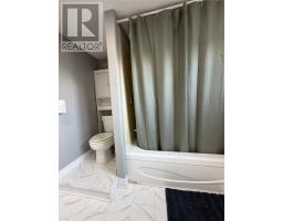 2 Spruce Place thumbnail 19