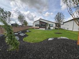 3 Hunter's Close, Headingley, MB R3T3K1 Photo 46