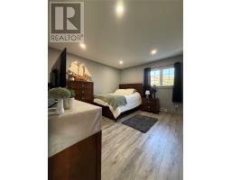 2 Spruce Place thumbnail 47