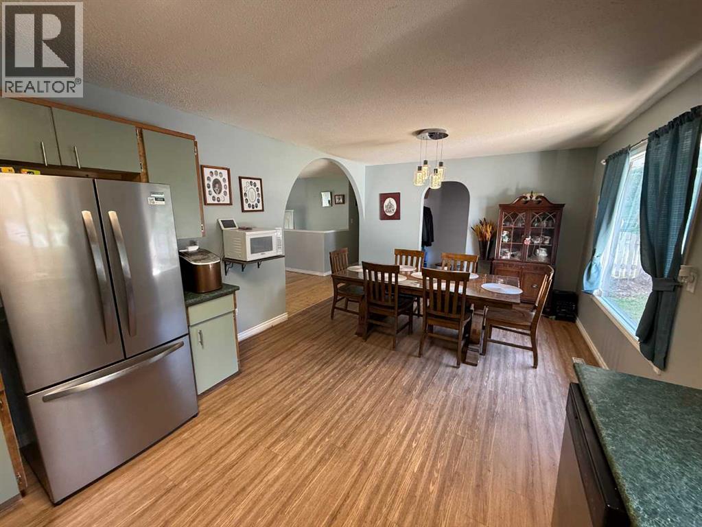 129 Tamarack Avenue - Image 7