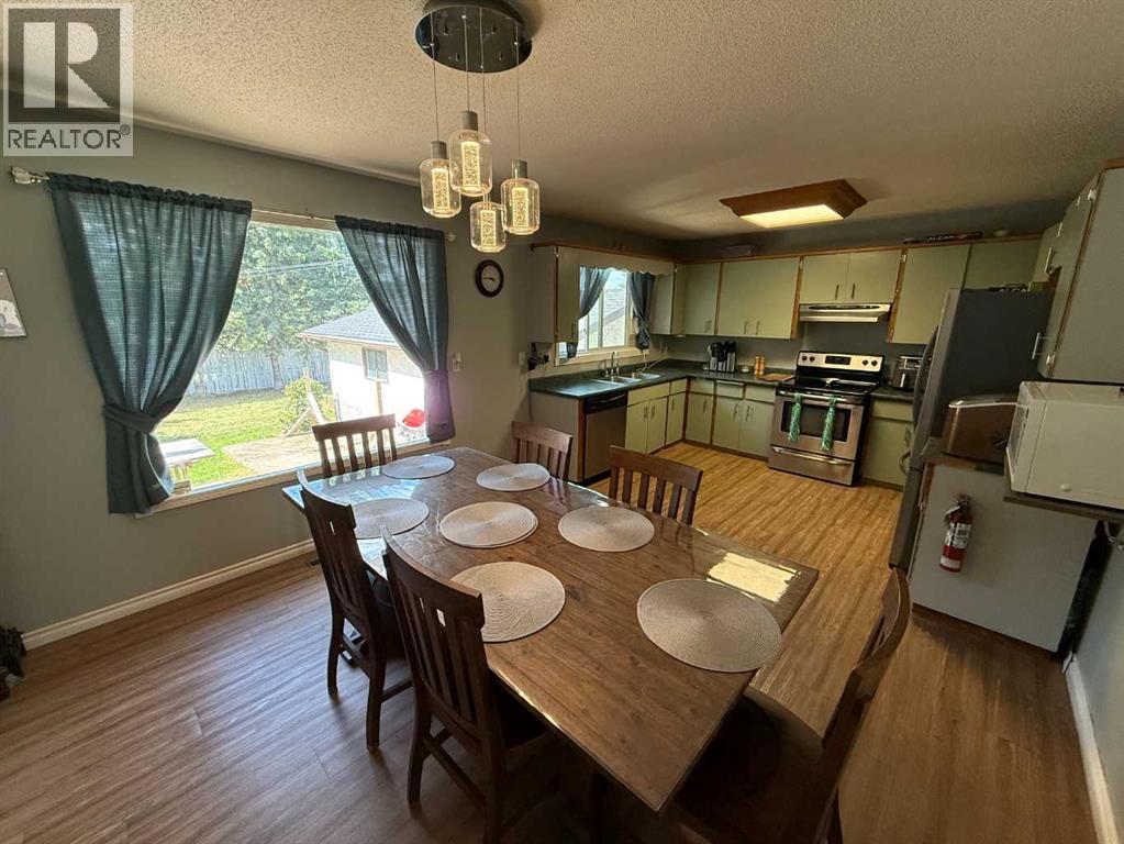 129 Tamarack Avenue - Image 5