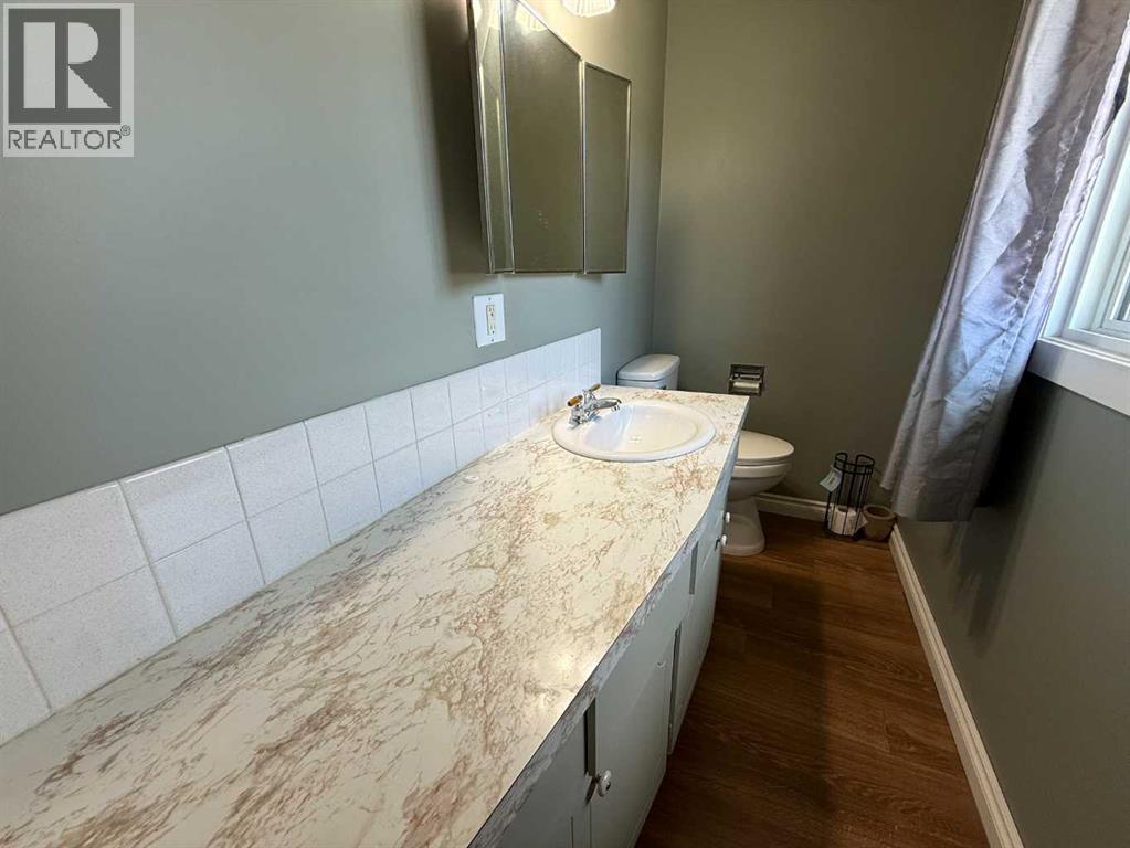 129 Tamarack Avenue - Image 10