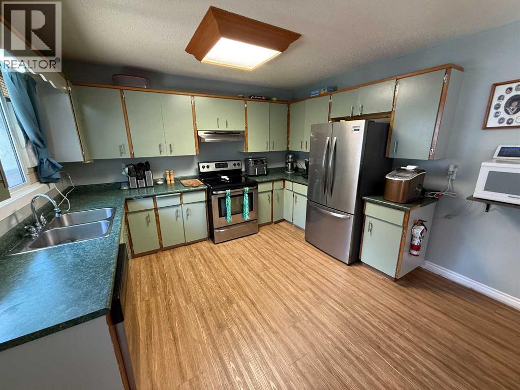 129 Tamarack Avenue - Image 6