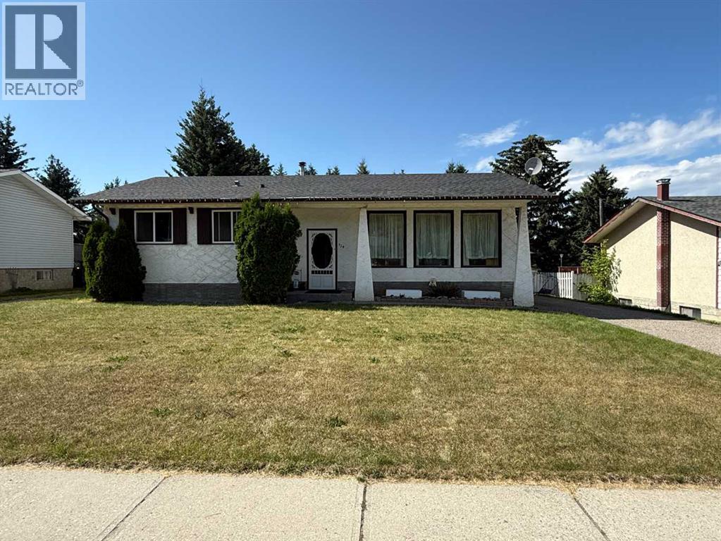 129 Tamarack Avenue - 27