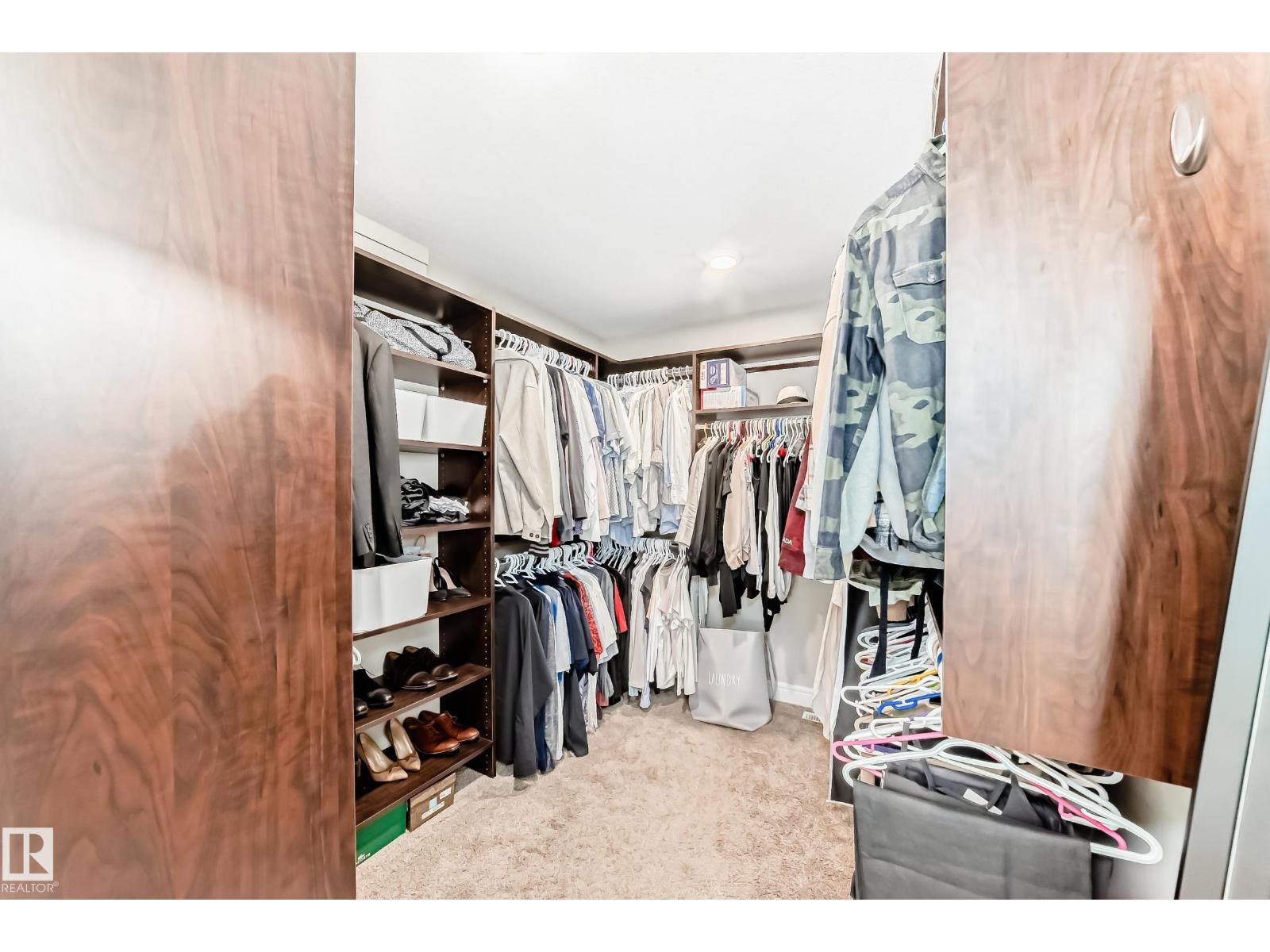 9034 24 AVE SW - 31