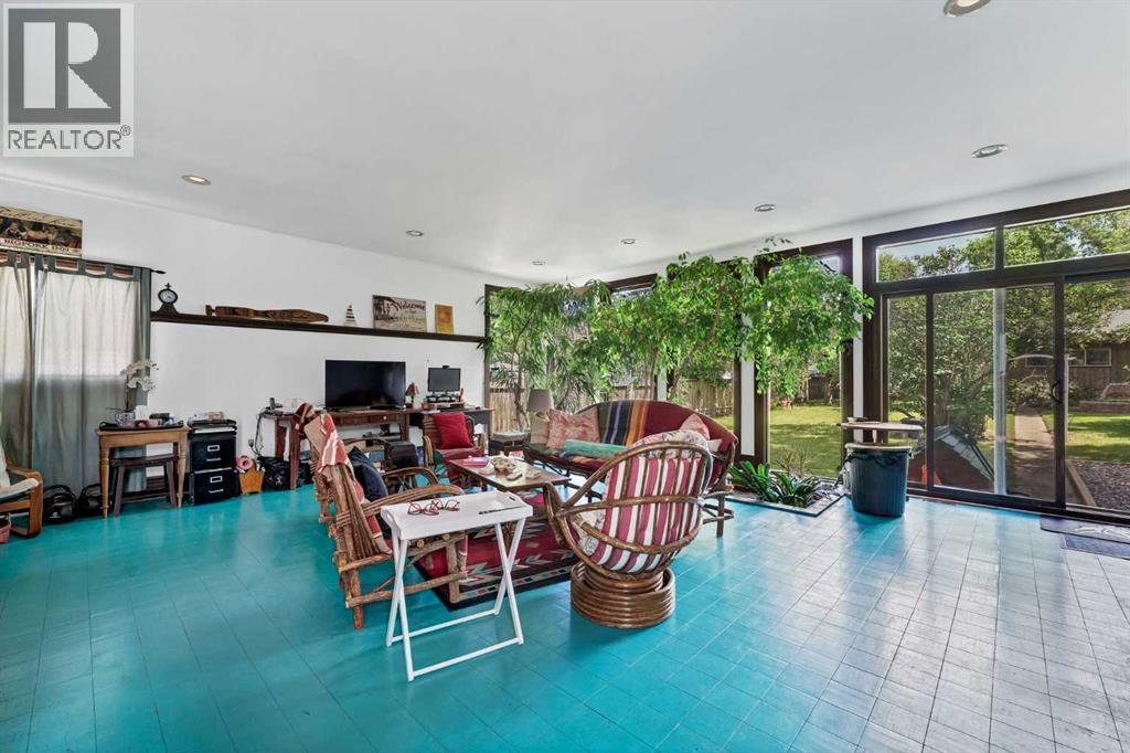 335 1 Street Southeast - Photo 20