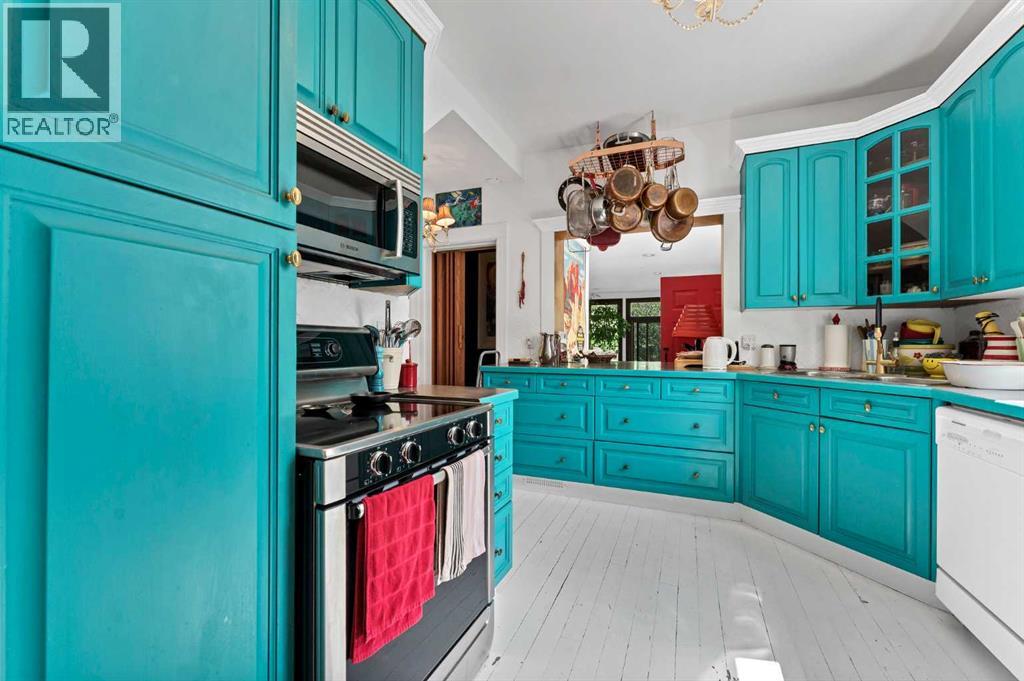 335 1 Street Southeast - Photo 14