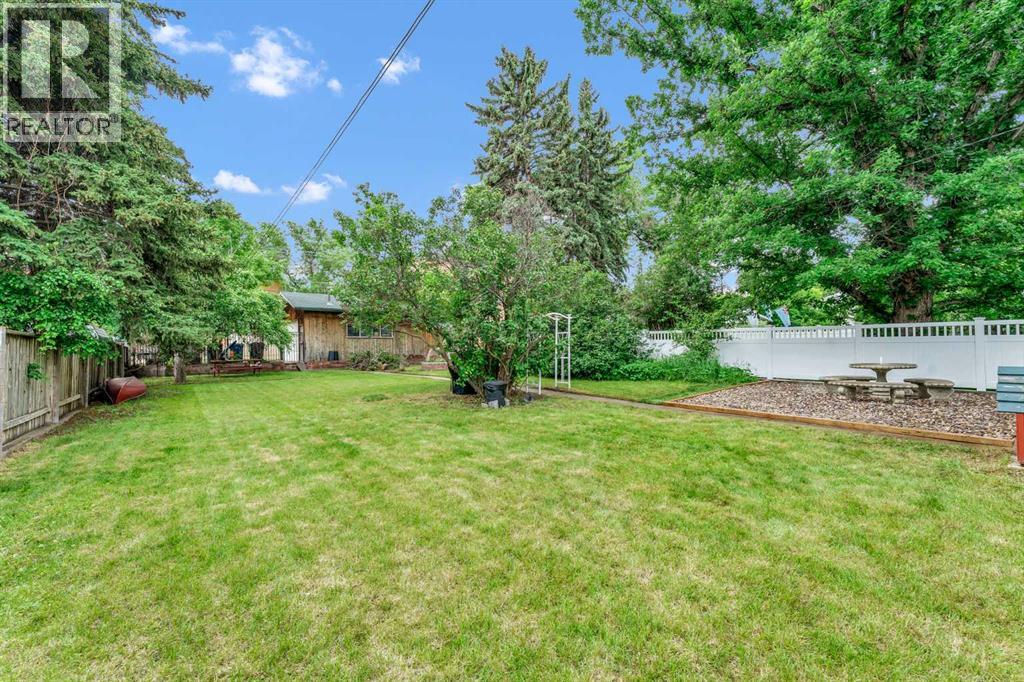 335 1 Street Southeast - Photo 45