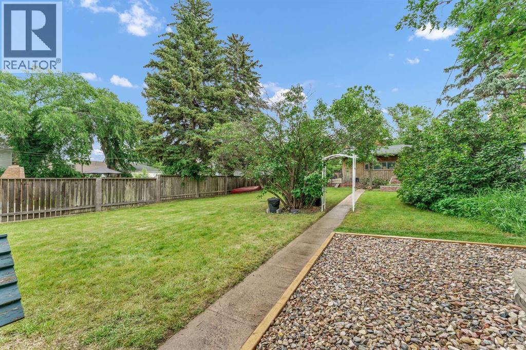 335 1 Street Southeast - Photo 44