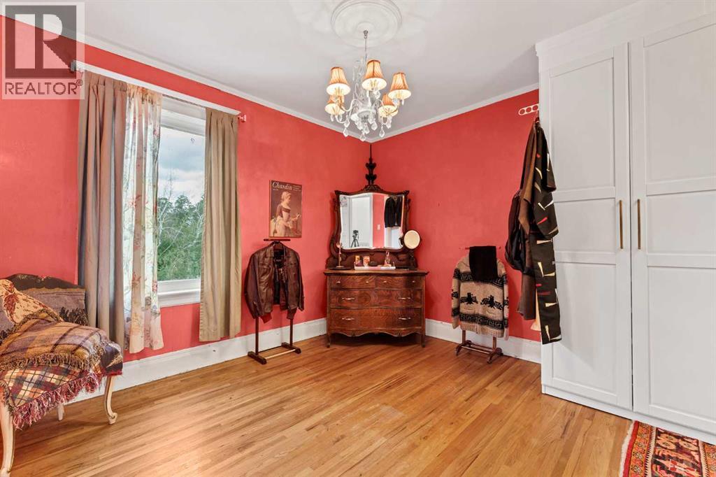 335 1 Street Southeast - Photo 31