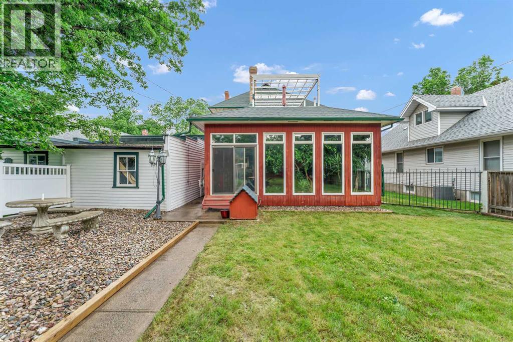 335 1 Street Southeast - Photo 43